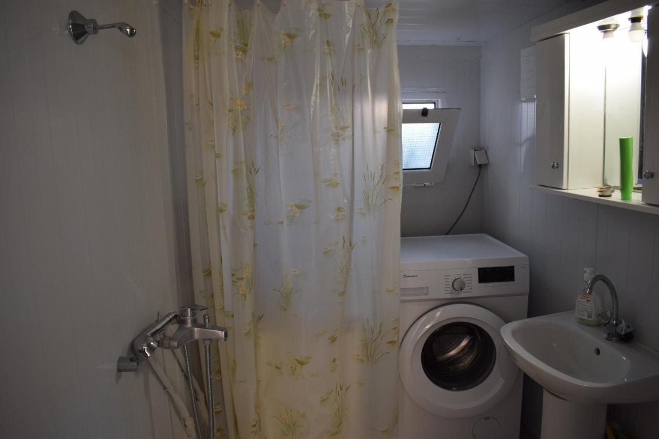 R Apartment Artemida  Bagian luar foto